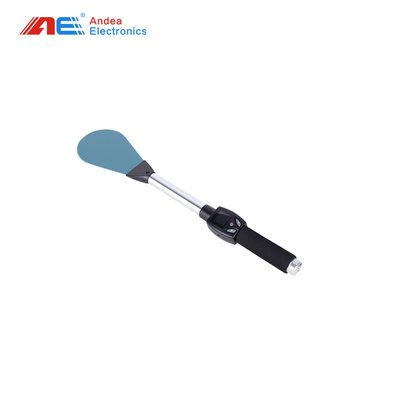 Pembaca RFID Genggam UHF ISO18000-6C EPC Gen2 Dengan WIFI Bluetooth USB Komunikasi Antarmuka Layar LCD Untuk Inventaris